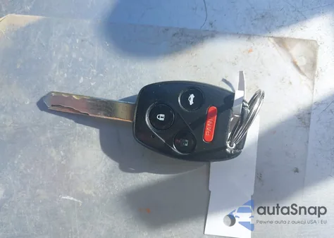 2005 Honda Accord 2.4 Ex z USA, uszkodzony, nr VIN 1HGCM56705A010646